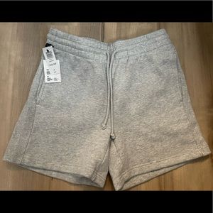 Tna Cozy Fleece Boyfriend 5" Sweatshort NWT